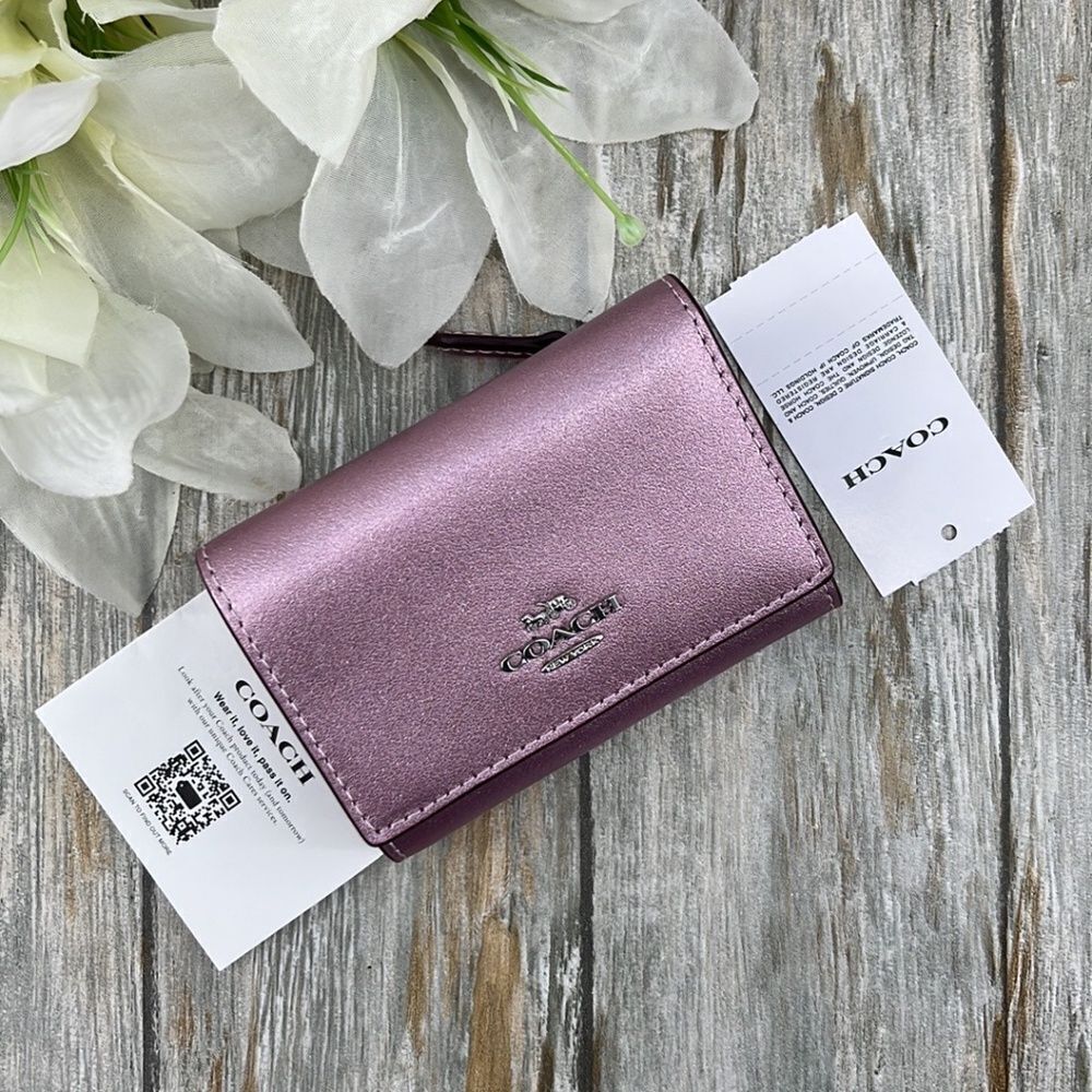 Women’s Coach Metallic Pink Micro Wallet Bag Purse